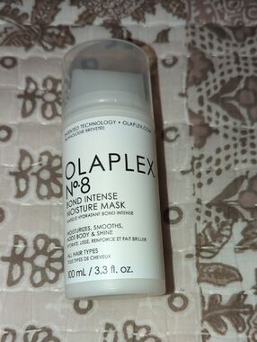 OLAPLEX No.8 Bond Intense Moisture Mask – White